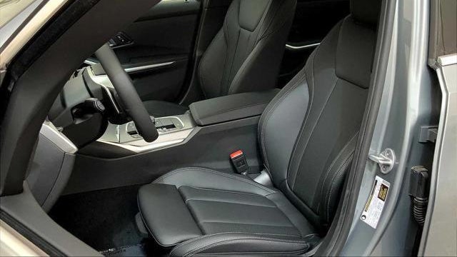 2025 BMW 3 Series 330i