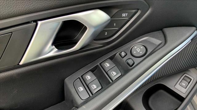 2025 BMW 3 Series 330i