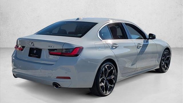 2026 BMW 3 Series 330i