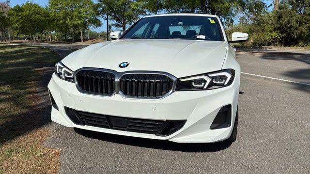 2025 BMW 3 Series 330i