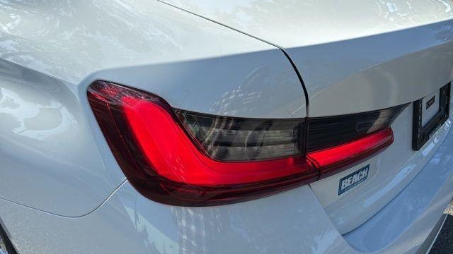 2025 BMW 3 Series 330i