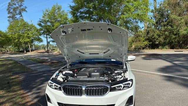 2025 BMW 3 Series 330i