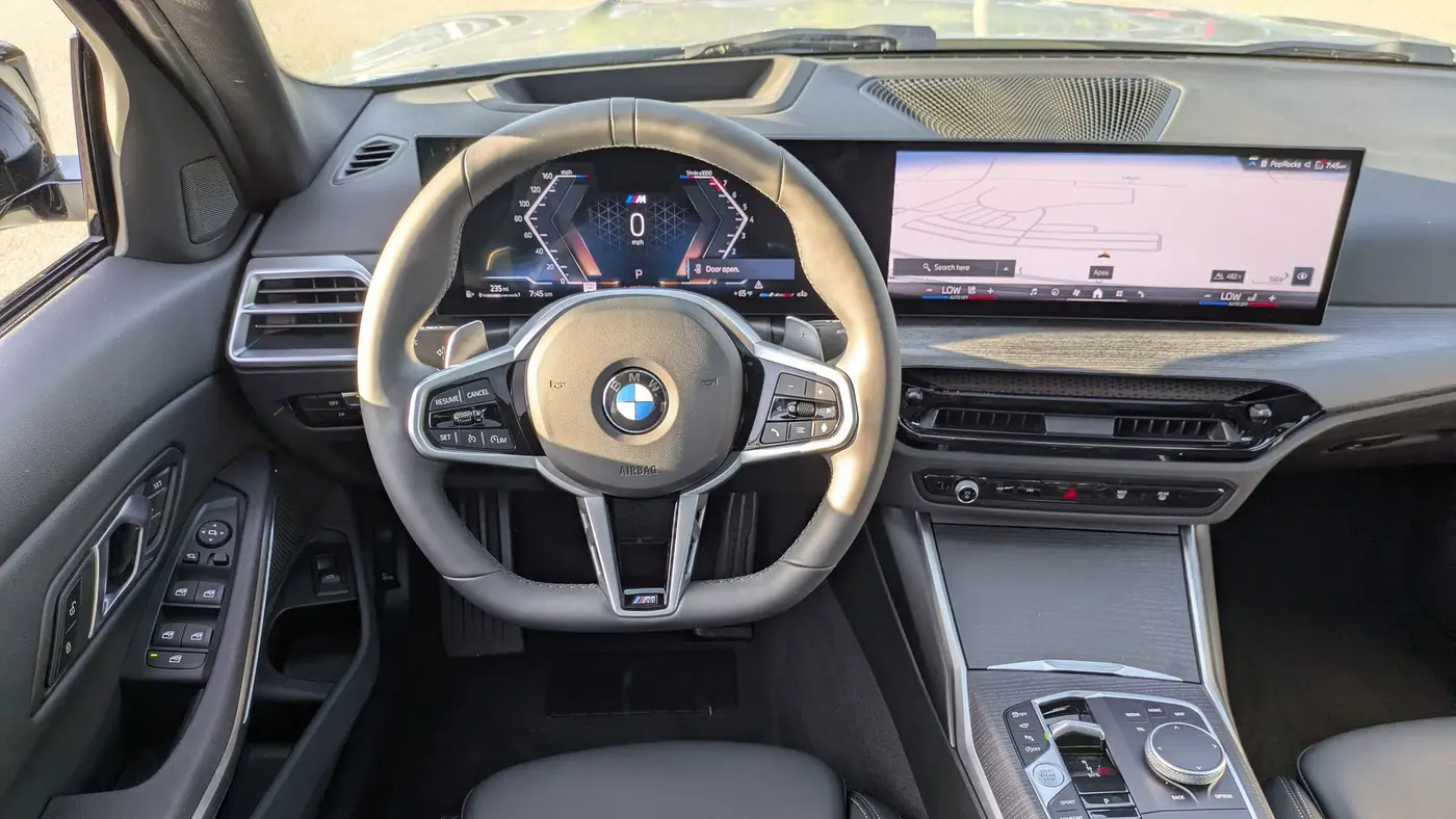 2025 BMW 3 Series 330i