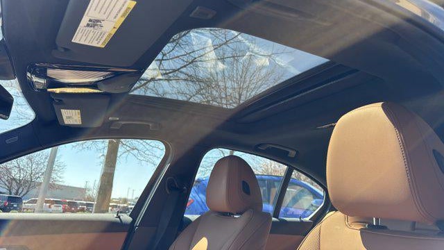 2026 BMW 3 Series 330i