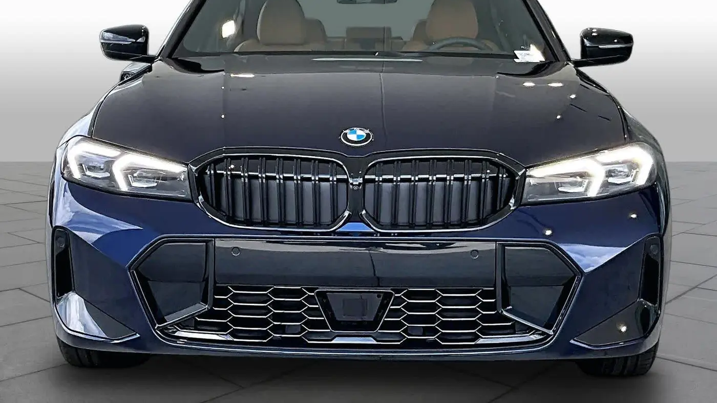 2026 BMW 3 Series 330i
