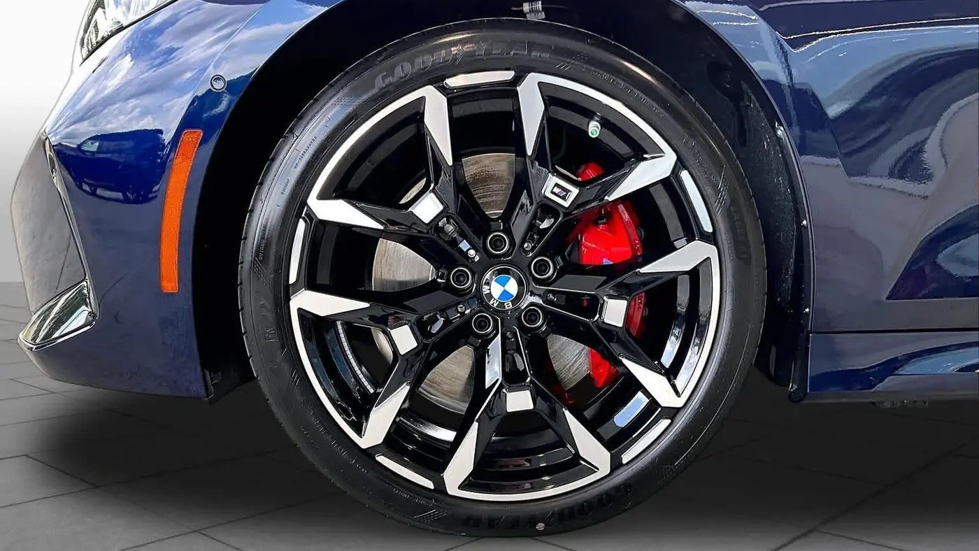 2026 BMW 3 Series 330i