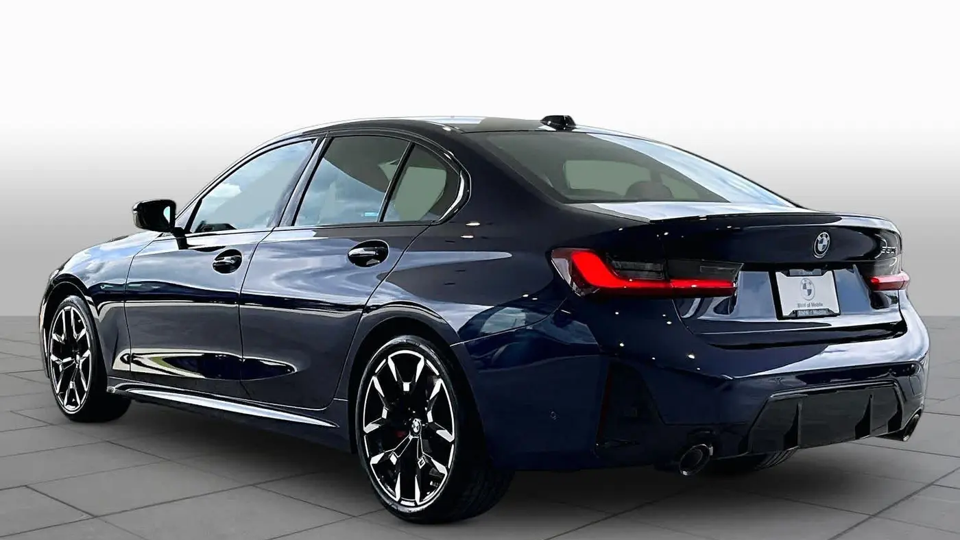 2026 BMW 3 Series 330i