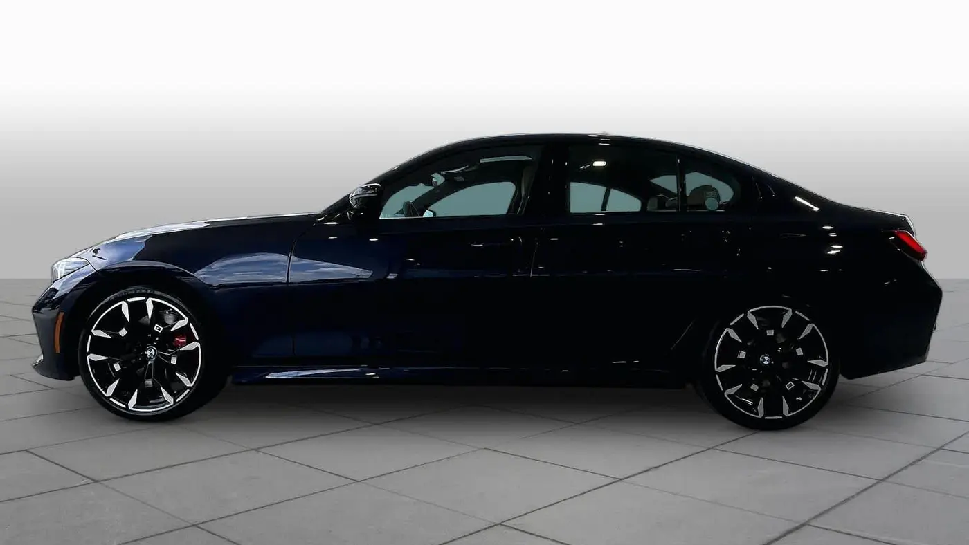 2026 BMW 3 Series 330i
