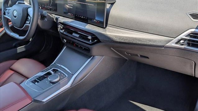 2025 BMW 3 Series 330i