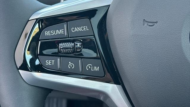 2026 BMW 3 Series 330i