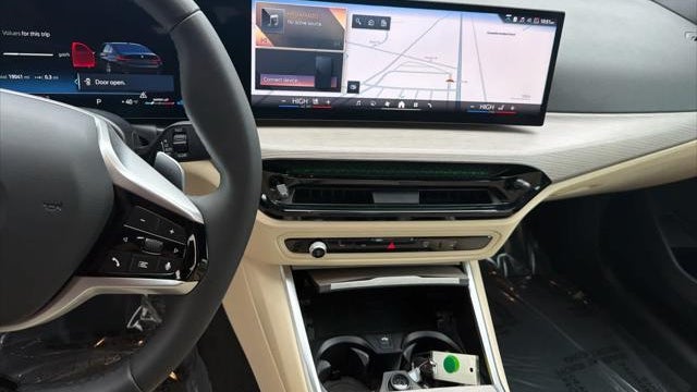2025 BMW 3 Series 330i