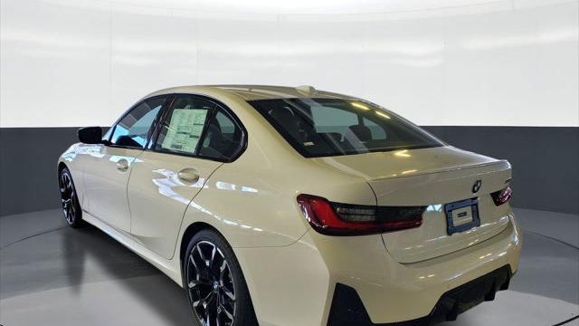2026 BMW 3 Series 330i