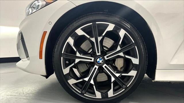2025 BMW 3 Series 330i