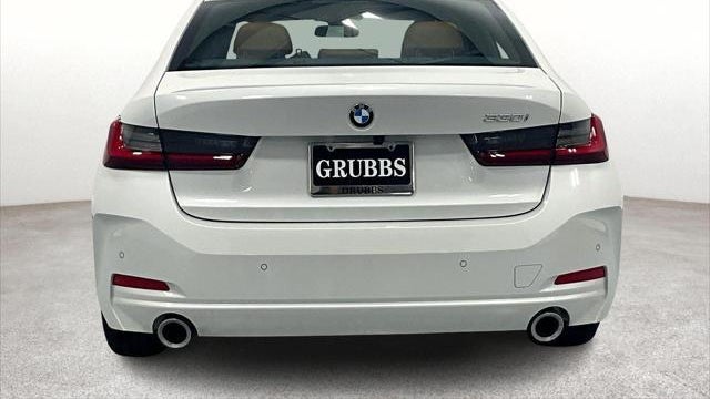 2025 BMW 3 Series 330i