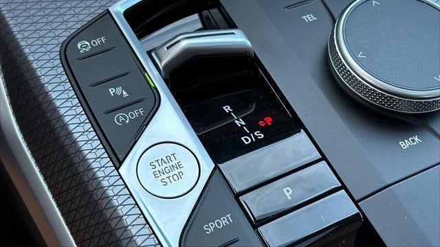 2026 BMW 3 Series 330i