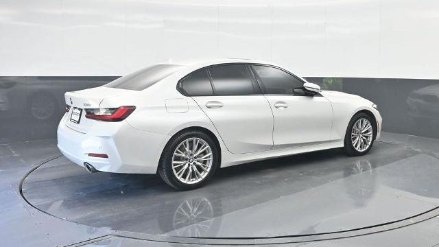 2023 BMW 3 Series 330i