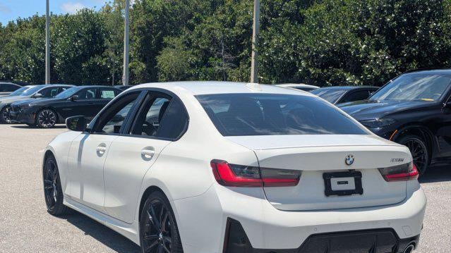 2024 BMW 3 Series 330i