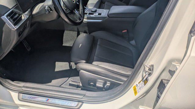 2024 BMW 3 Series 330i