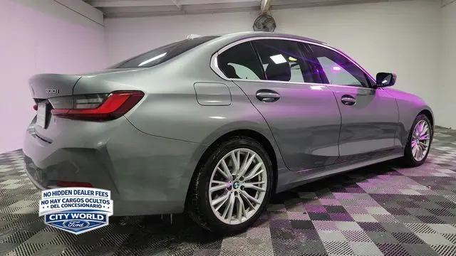 2024 BMW 3 Series 330i