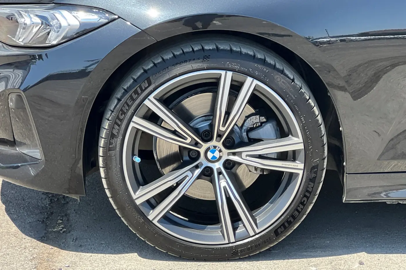 2023 BMW 330i - $32,500