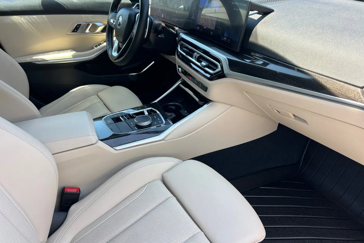 2023 BMW 330i - $31,950
