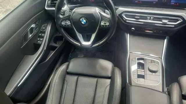 2024 BMW 3 Series 330i
