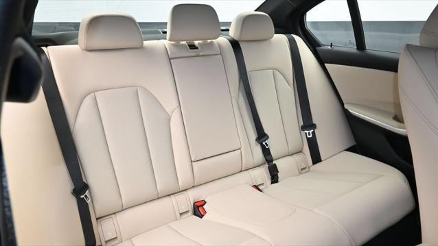 2023 BMW 3 Series 330i