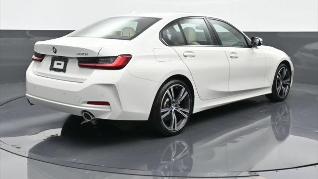 2023 BMW 3 Series 330i