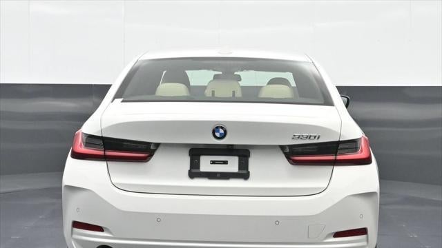 2023 BMW 3 Series 330i