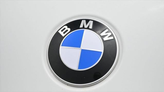 2023 BMW 3 Series 330i