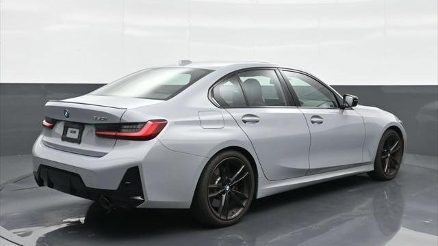 2023 BMW 3 Series 330i