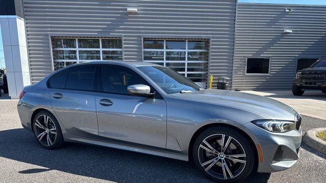 2023 BMW 3 Series 330i
