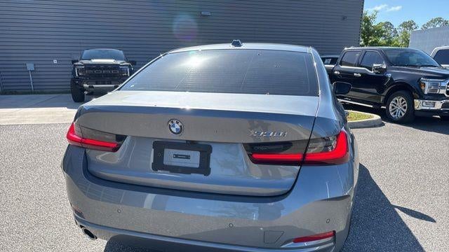 2023 BMW 3 Series 330i
