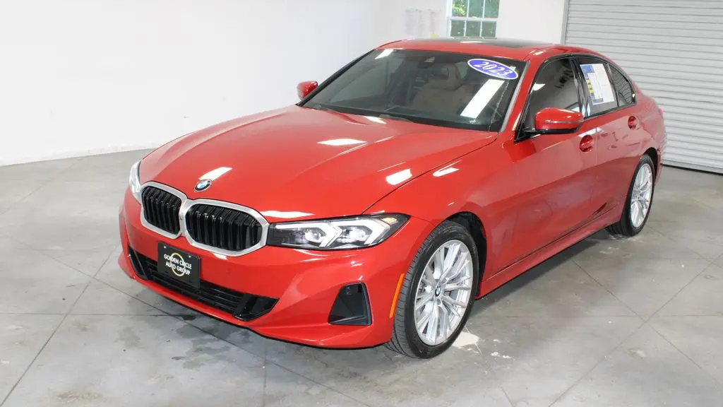2023 BMW 3 Series 330i