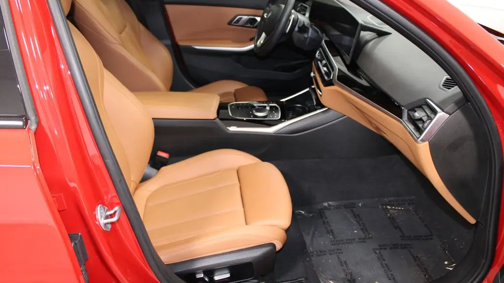 2023 BMW 3 Series 330i