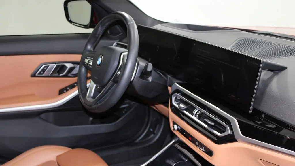 2023 BMW 3 Series 330i