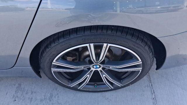 2024 BMW 3 Series 330i