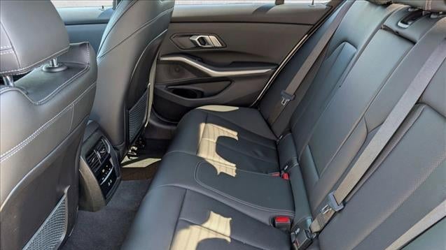 2023 BMW 3 Series 330i