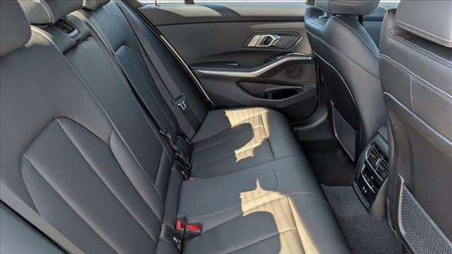 2023 BMW 3 Series 330i