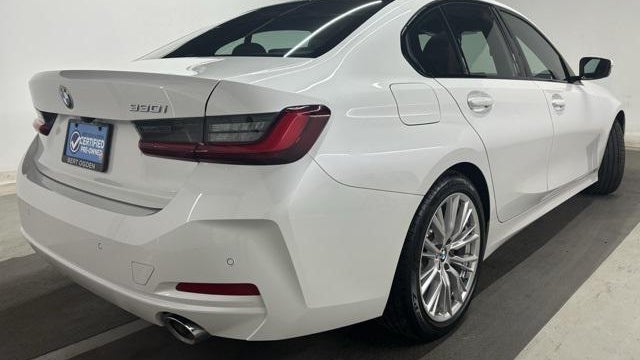 2023 BMW 3 Series 330i