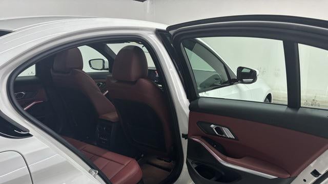 2023 BMW 3 Series 330i
