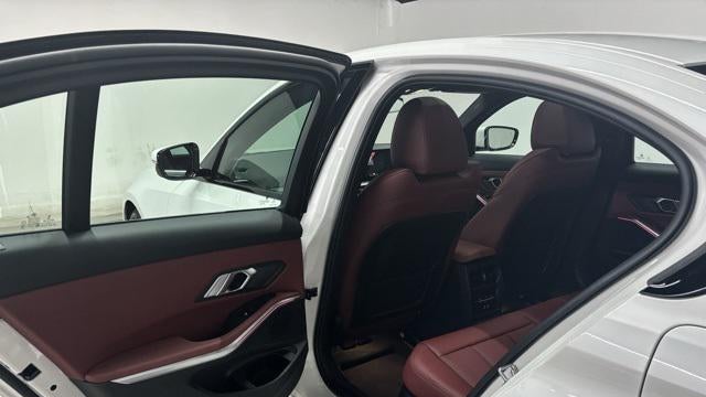 2023 BMW 3 Series 330i