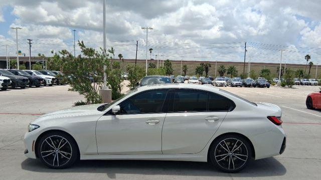 2023 BMW 3 Series 330i