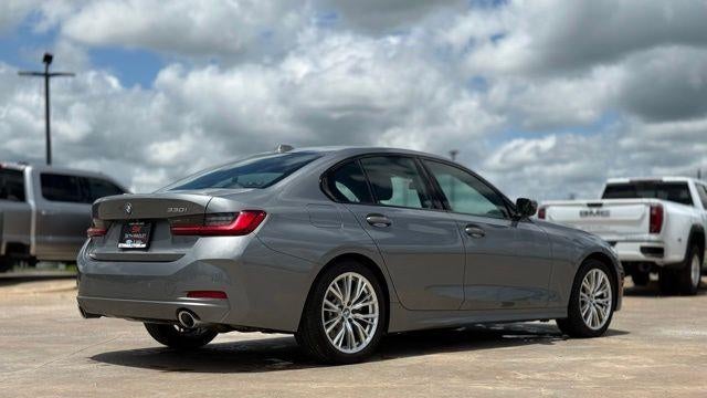 2023 BMW 3 Series 330i