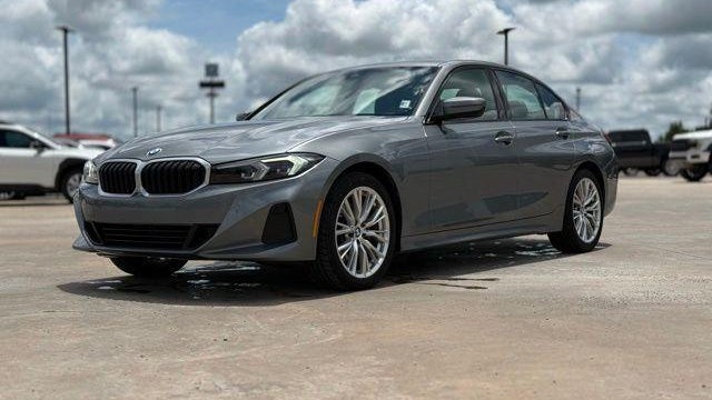 2023 BMW 3 Series 330i