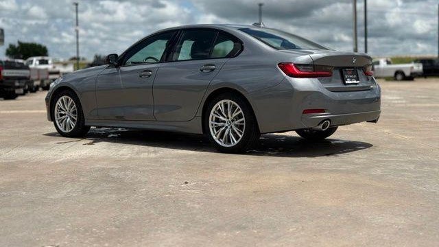 2023 BMW 3 Series 330i