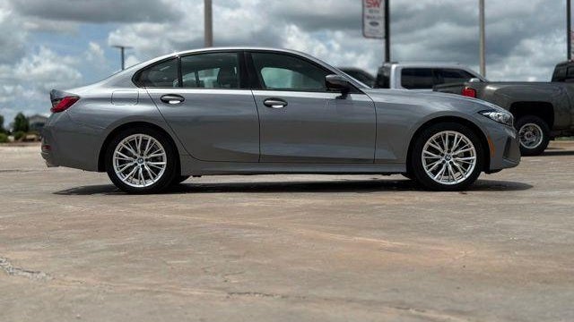 2023 BMW 3 Series 330i