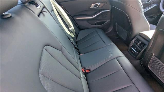 2023 BMW 3 Series 330i