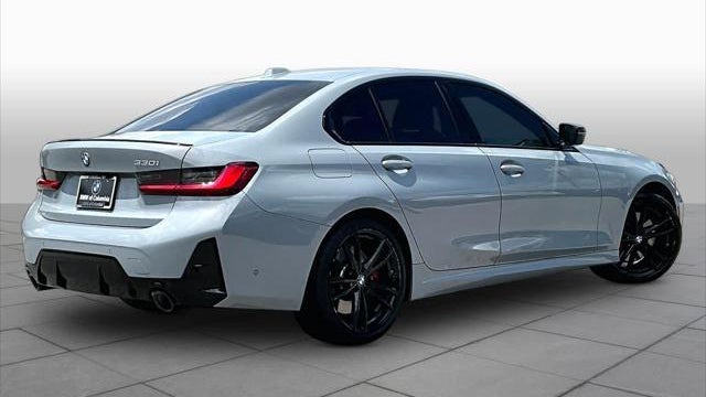2024 BMW 3 Series 330i
