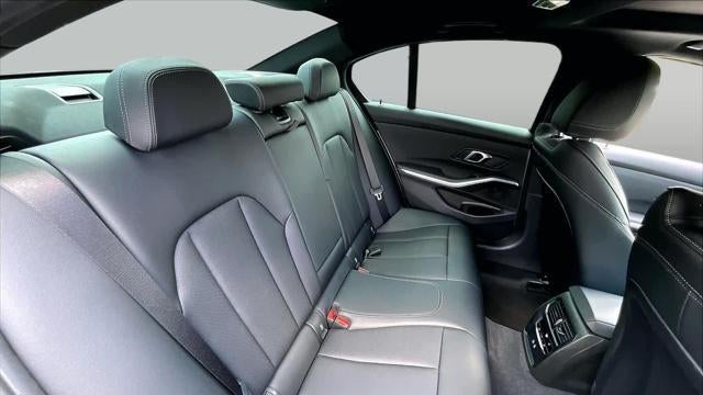 2024 BMW 3 Series 330i
